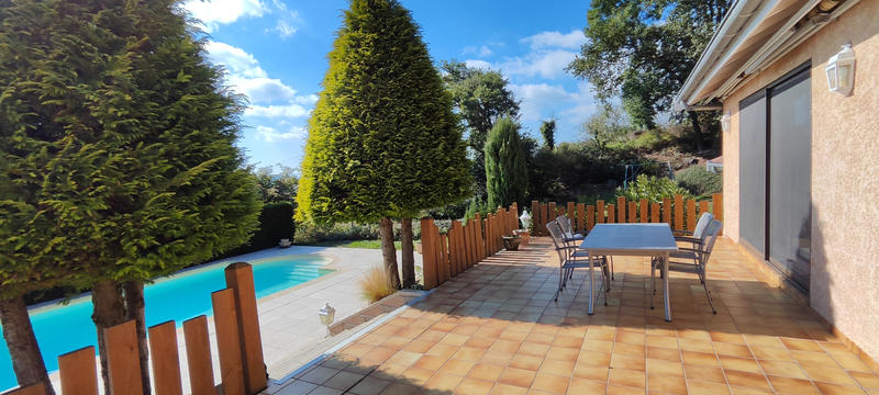 Maison - 280 m² - 6 pièces