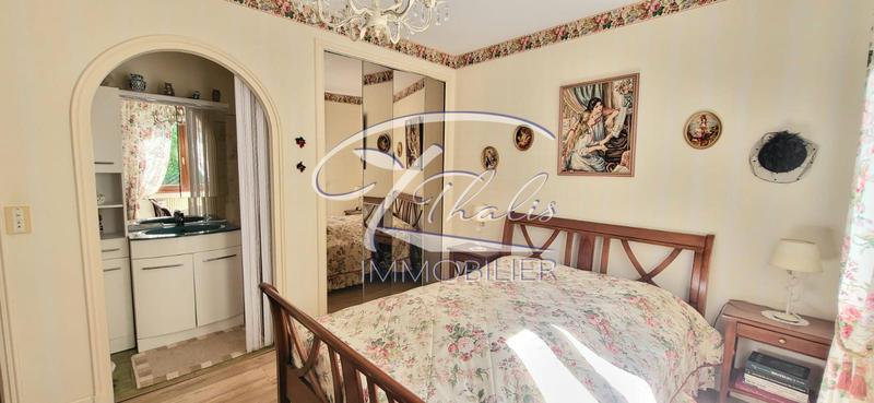 Maison ancienne - 290 m² - 8 pièces