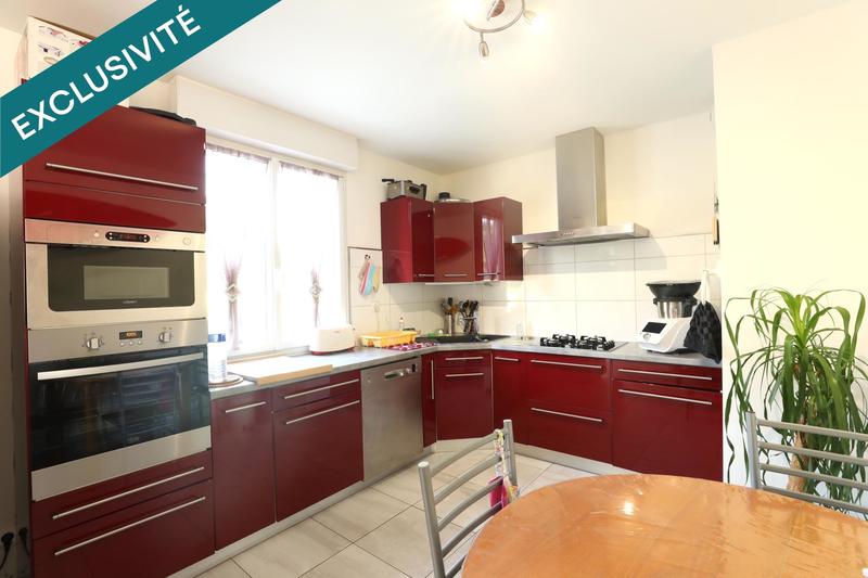 Maison - 90 m² - 5 pièces