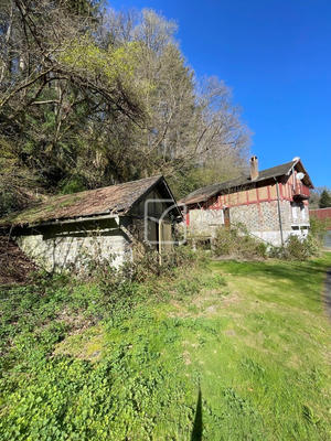 Maison - 96 m² - 6 pièces