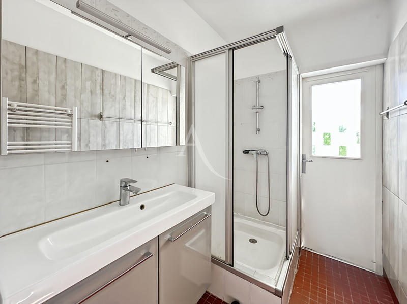 Appartement - 65 m² - 4 pièces