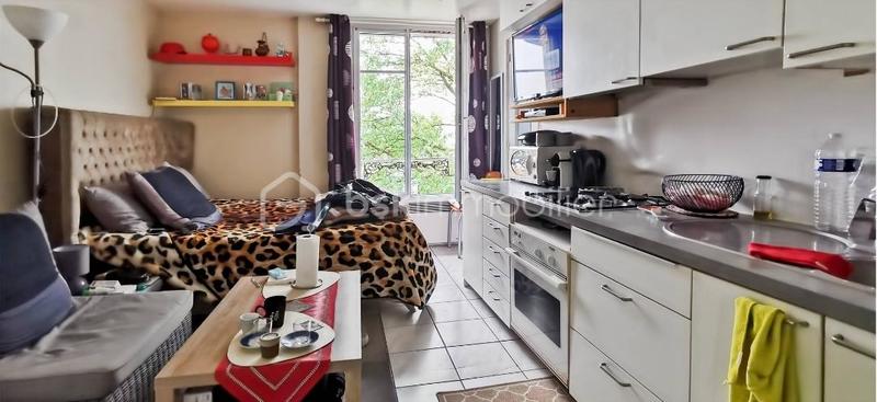 Studio - 15 m² - 1 pièce