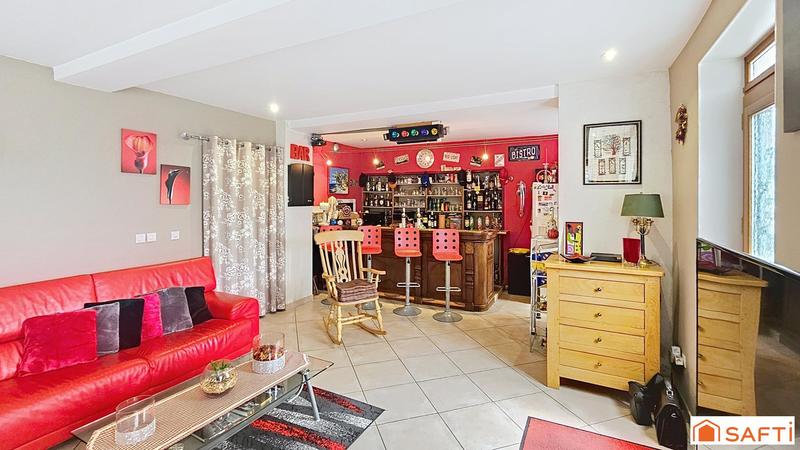 Maison - 193 m² - 8 pièces