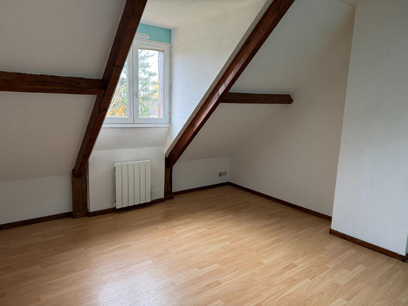 Maison - 87 m² - 5 pièces