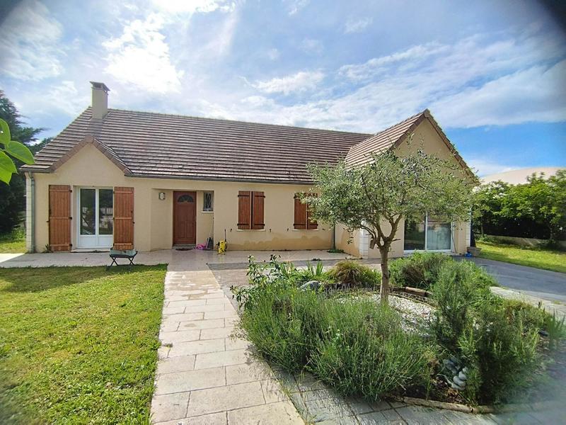 Maison - 127 m² - 7 pièces