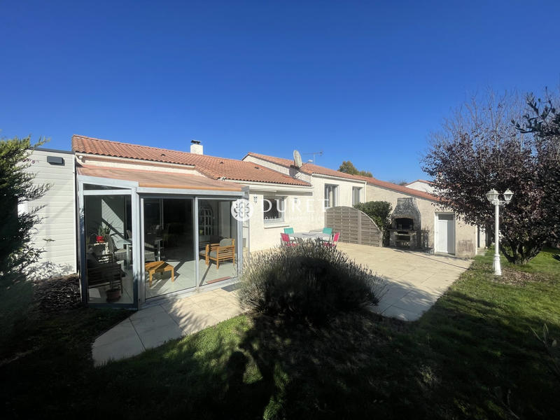 Maison - 139 m² - 9 pièces