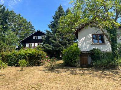 Maison - 107 m² - 6 pièces