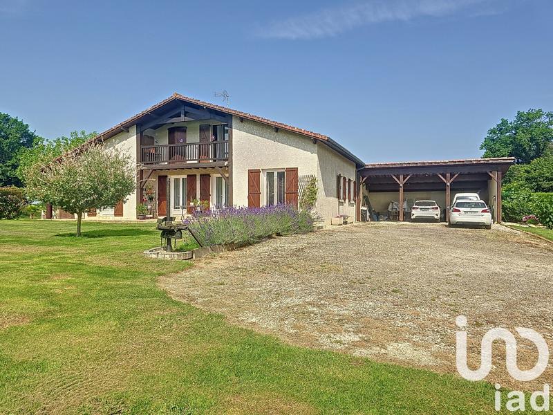 Maison de campagne - 235 m² - 7 pièces