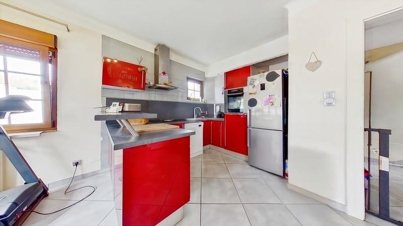 Maison - 97 m² - 3 pièces