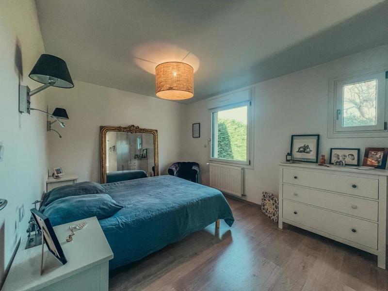 Maison - 160 m² - 8 pièces