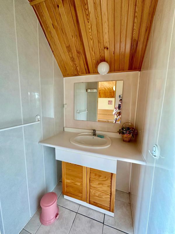 Maison - 213 m² - 7 pièces