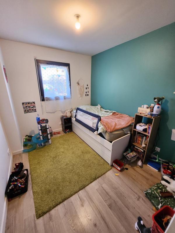 Maison - 93 m² - 4 pièces