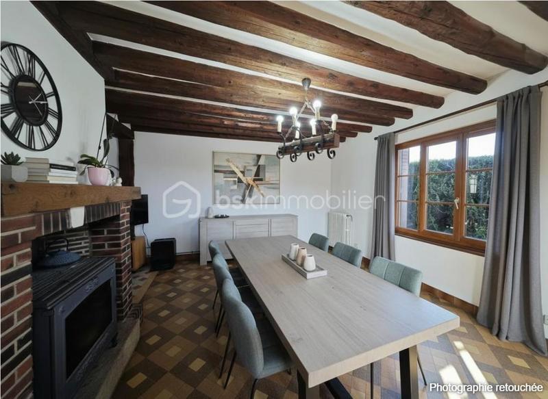Maison - 123 m² - 9 pièces