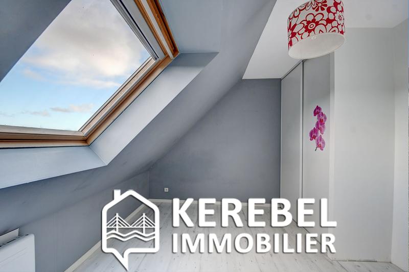 Maison - 99 m² - 5 pièces