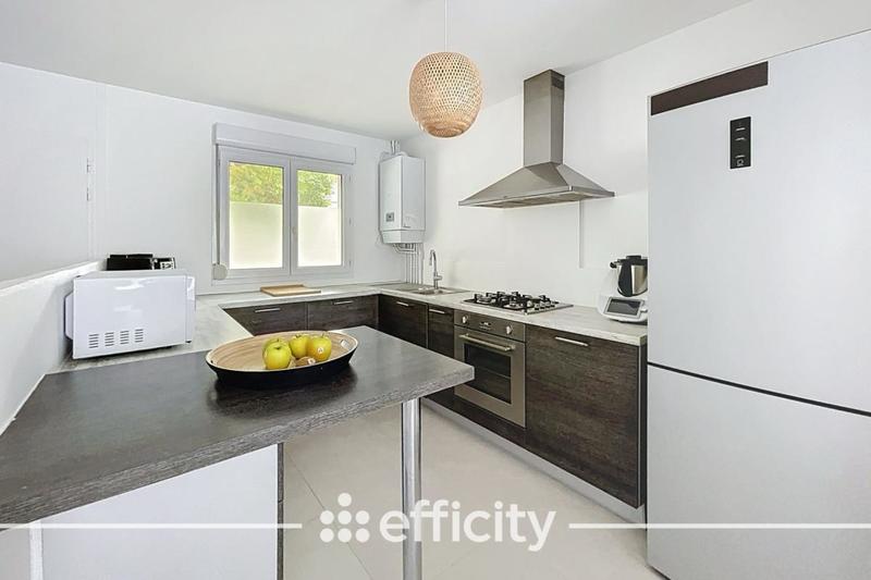 Appartement - 82 m² - 4 pièces