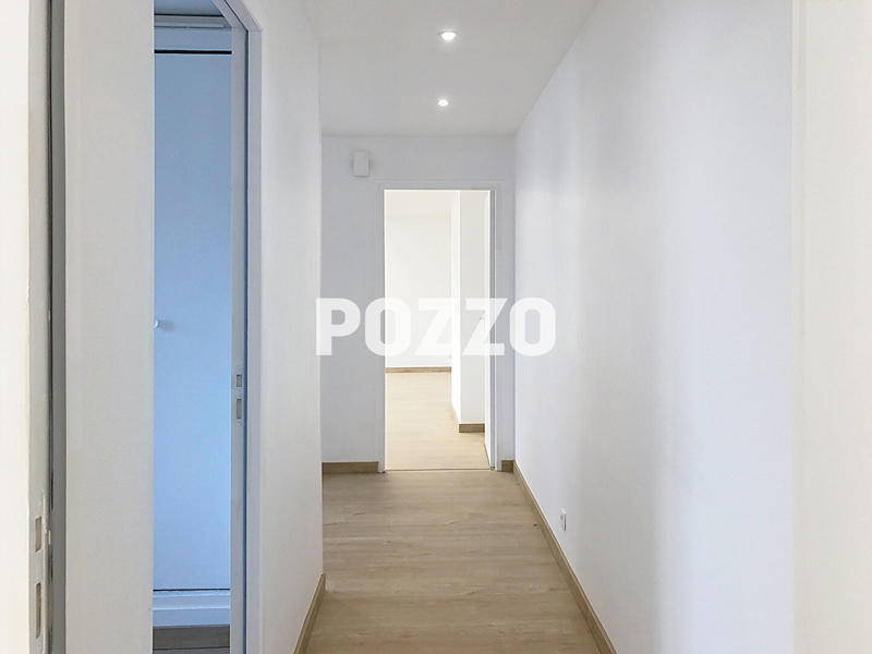 Local d'activité / Entrepôt - 60 m²