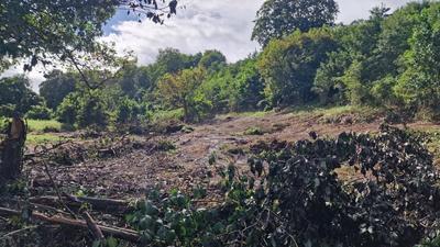 Terrain constructible - 897 m²