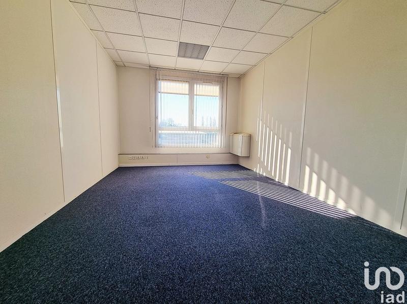 Bureau - 373 m² - 2 pièces