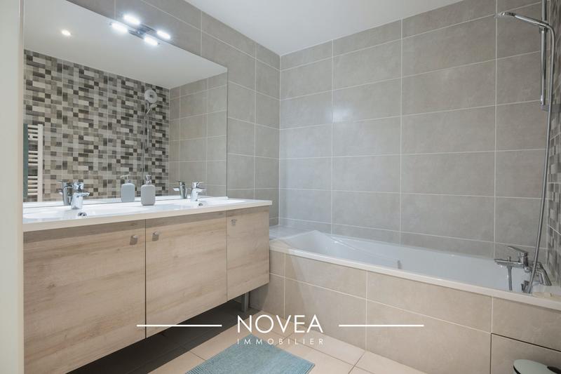 Appartement - 87 m² - 4 pièces