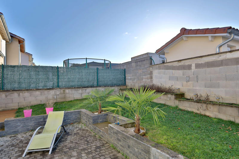 Maison - 85 m² - 4 pièces