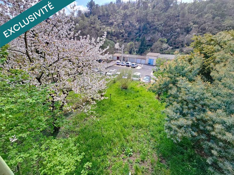 Appartement - 77 m² - 3 pièces