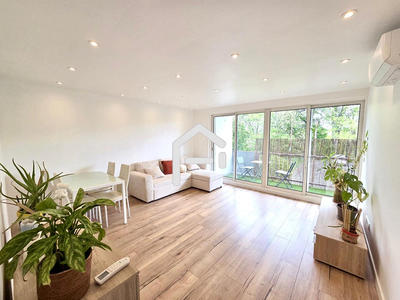 Appartement - 84 m² - 4 pièces