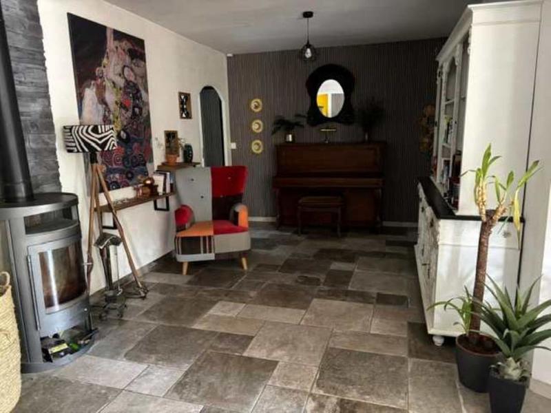 Maison - 137 m² - 6 pièces