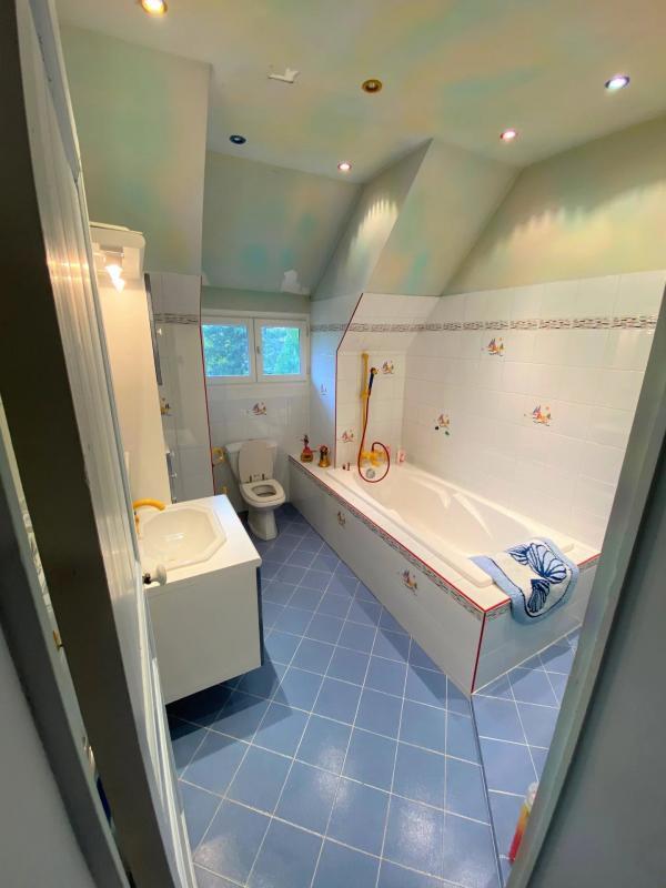 Propriété - 350 m² - 11 pièces