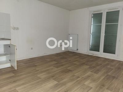 Studio - 30 m² - 1 pièce
