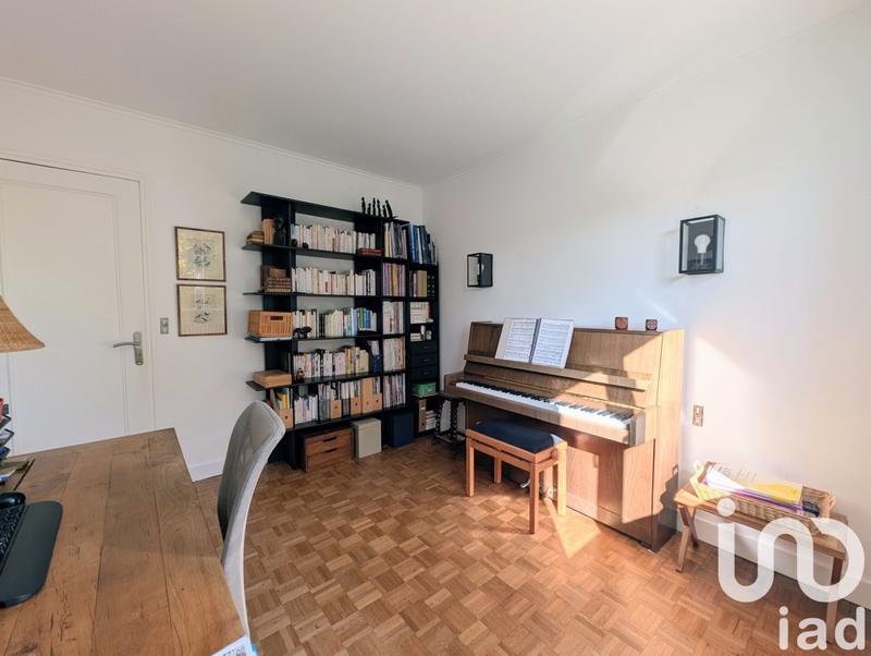 Maison - 186 m² - 8 pièces