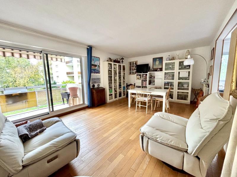 Appartement - 100 m² - 4 pièces