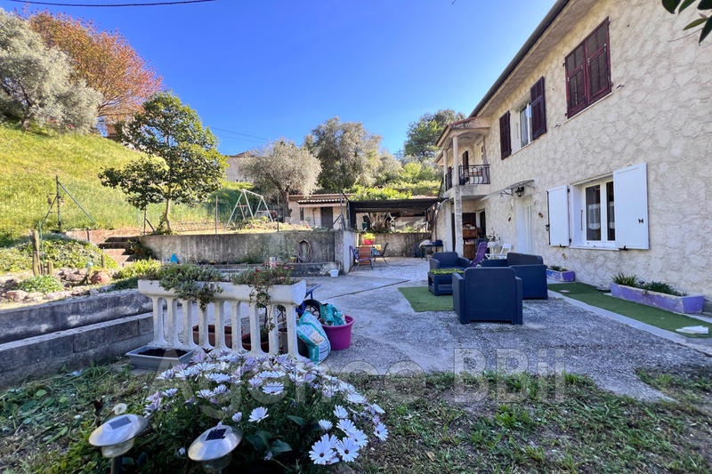 Villa - 130 m² - 7 pièces