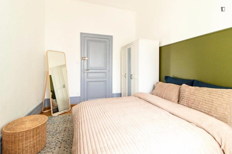 Chambre - 27 m² - 6 pièces