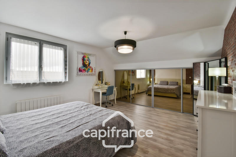 Maison - 187 m² - 7 pièces