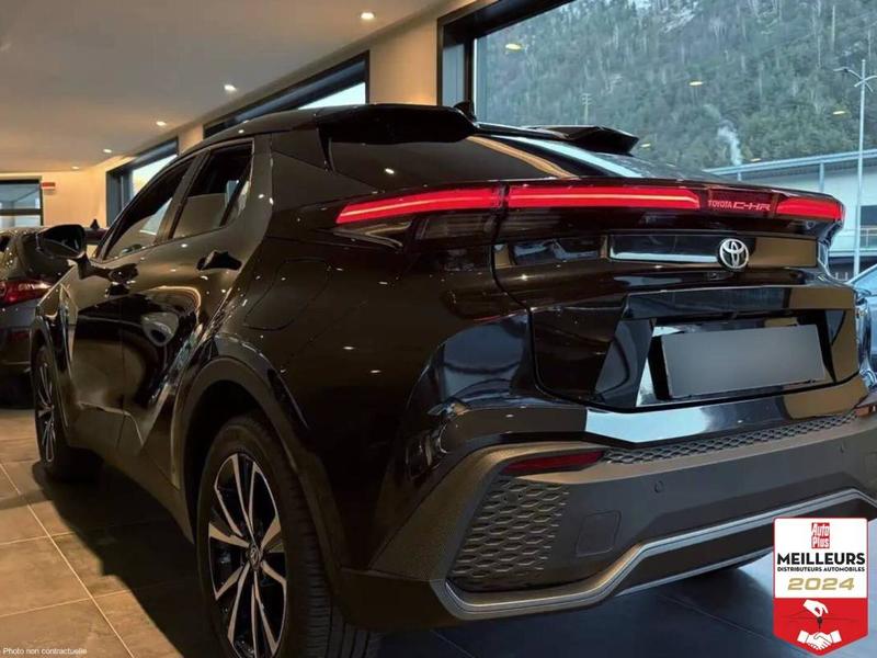 Toyota c-Hr Hybride Rechargeable 225 Design