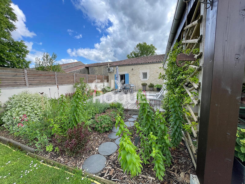 Maison - 148 m² - 7 pièces