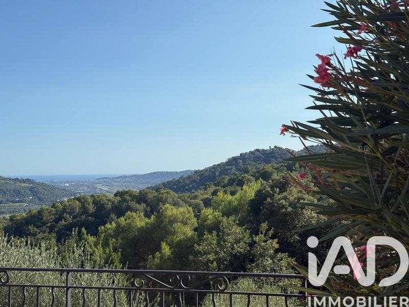 Maison - 171 m² - 6 pièces