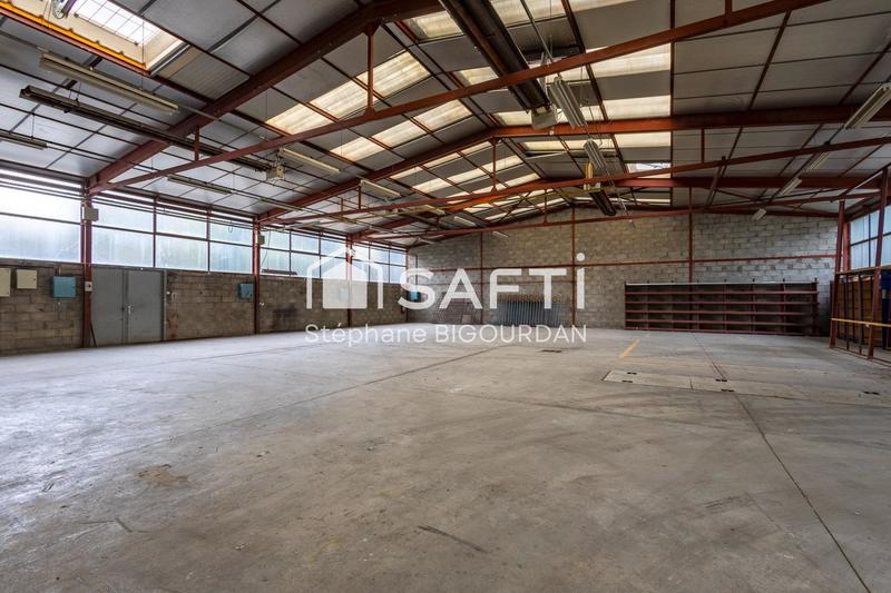 Local commercial - 3 178 m² - 10 pièces