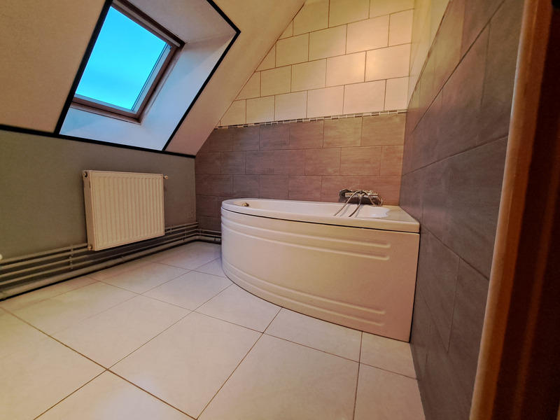 Pavillon - 116 m² - 7 pièces