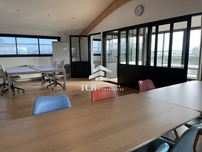 Bureau - 152 m²
