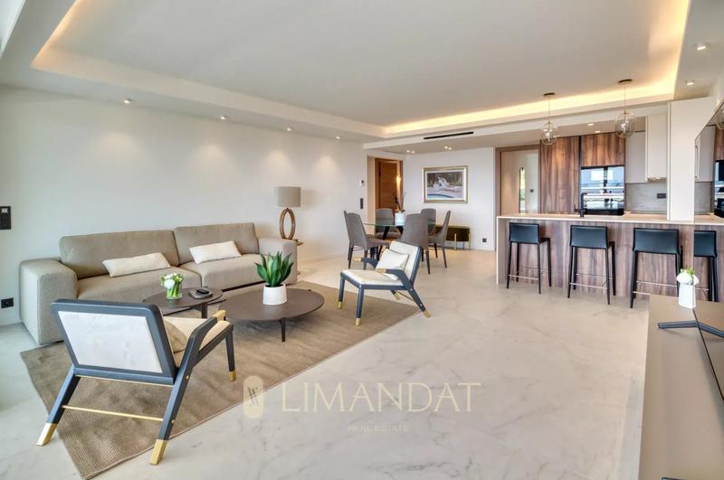 Appartement - 150 m² - 4 pièces