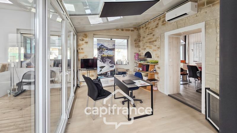 Local commercial - 372 m² - 9 pièces