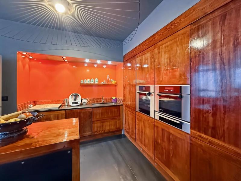 Duplex - 216 m² - 6 pièces