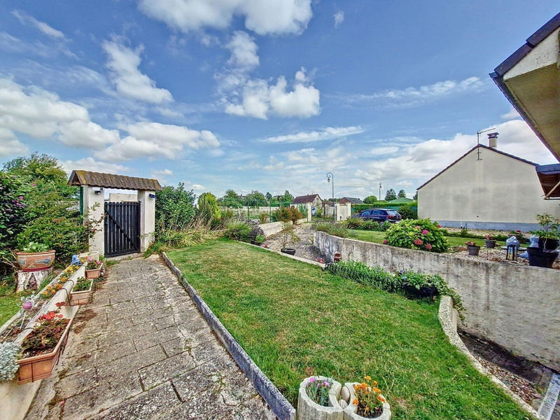 Maison - 103 m² - 4 pièces