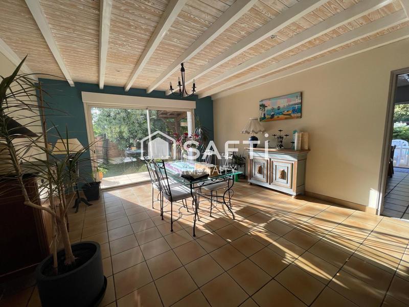 Villa - 187 m² - 7 pièces