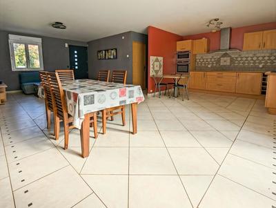 Maison - 74 m² - 4 pièces