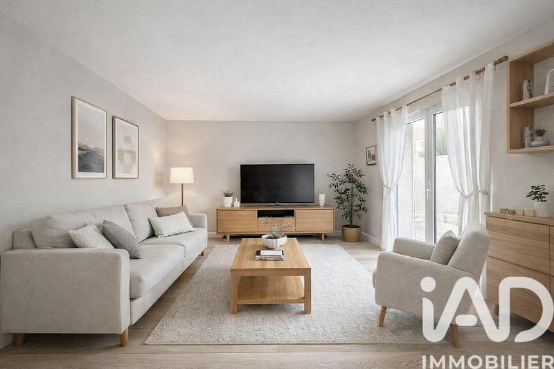 Maison - 102 m² - 5 pièces