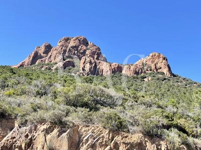 Villa - 280 m² - 10 pièces