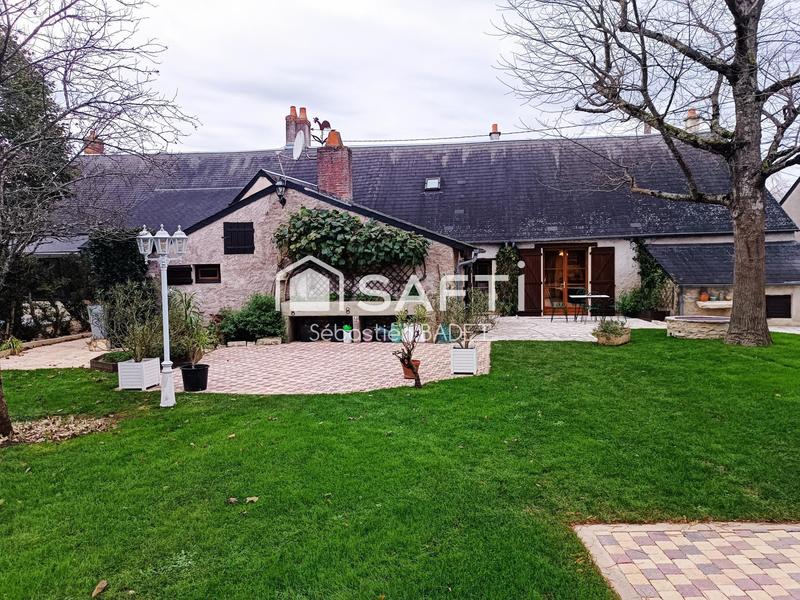 Maison - 355 m² - 10 pièces