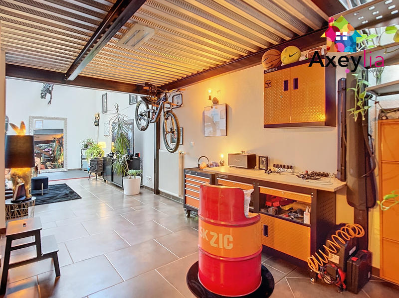 Maison - 137 m² - 5 pièces